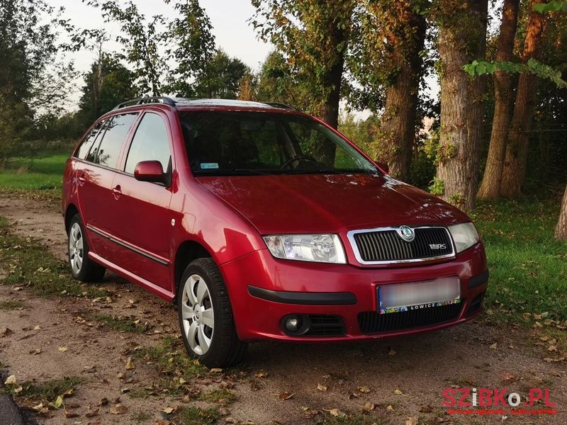 2007' Skoda Fabia photo #5