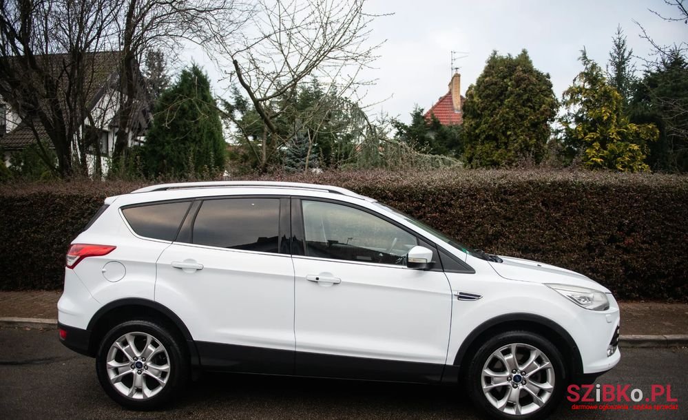 2014' Ford Kuga 2.0 Tdci 4X4 Titanium photo #4