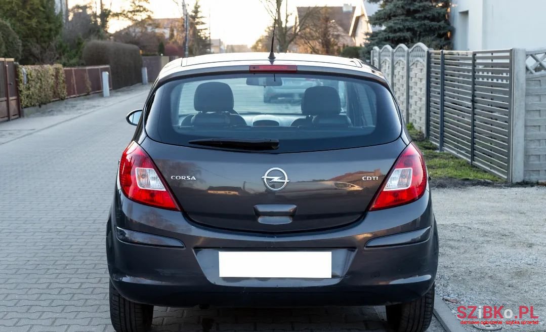 2014' Opel Corsa photo #6
