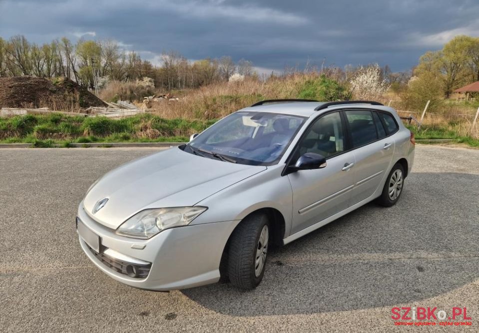2008' Renault Laguna photo #4