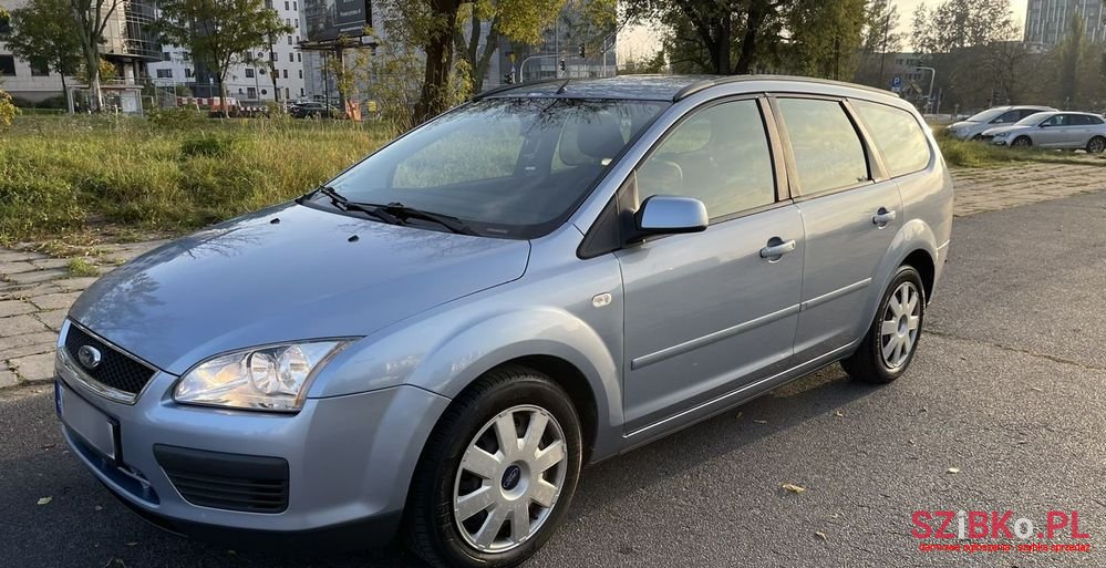 2007' Ford Focus photo #2