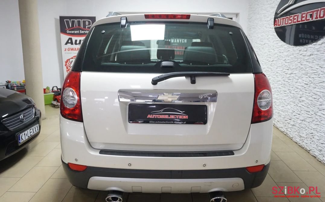 2009' Chevrolet Captiva photo #5