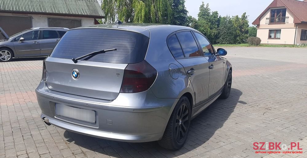 2008' BMW 1 Series photo #3