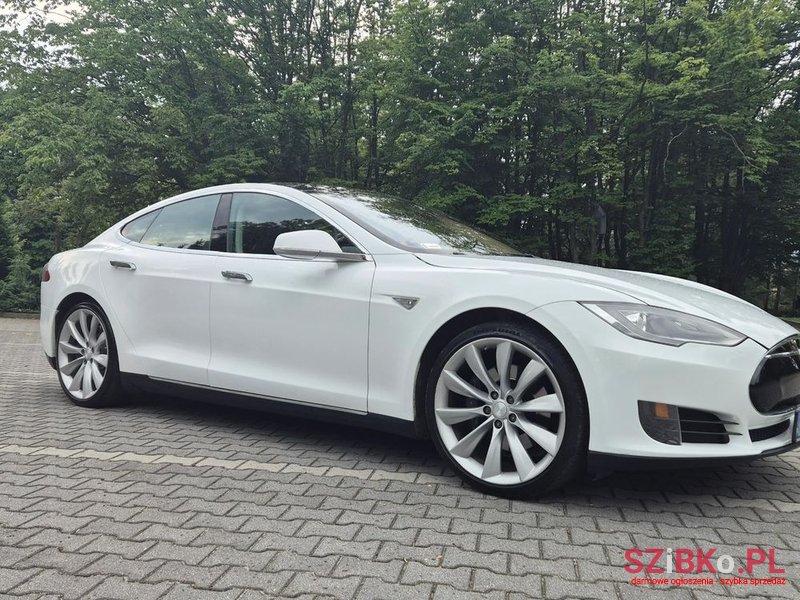 2013' Tesla Model S 60 photo #1