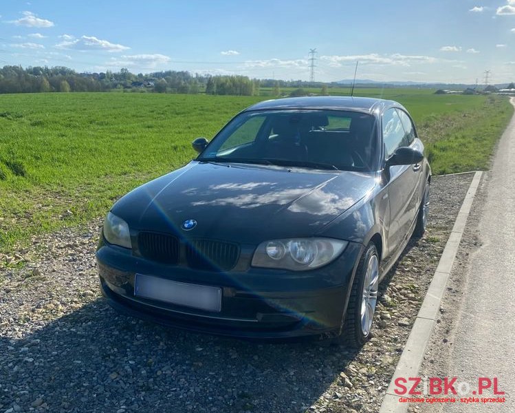 2007' BMW 1 Series 116I photo #1