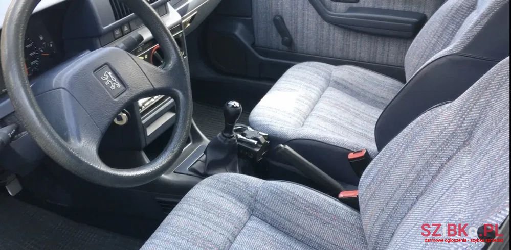 1991' Peugeot 405 photo #4