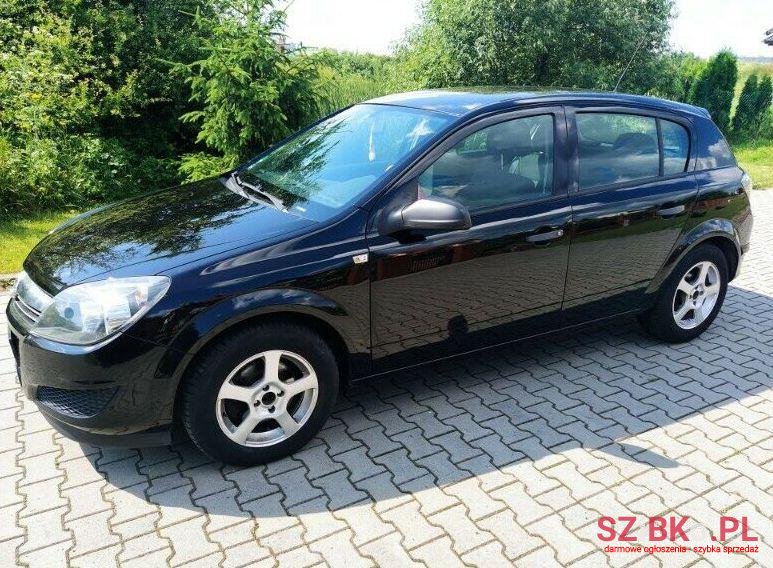 2009' Opel Astra photo #1