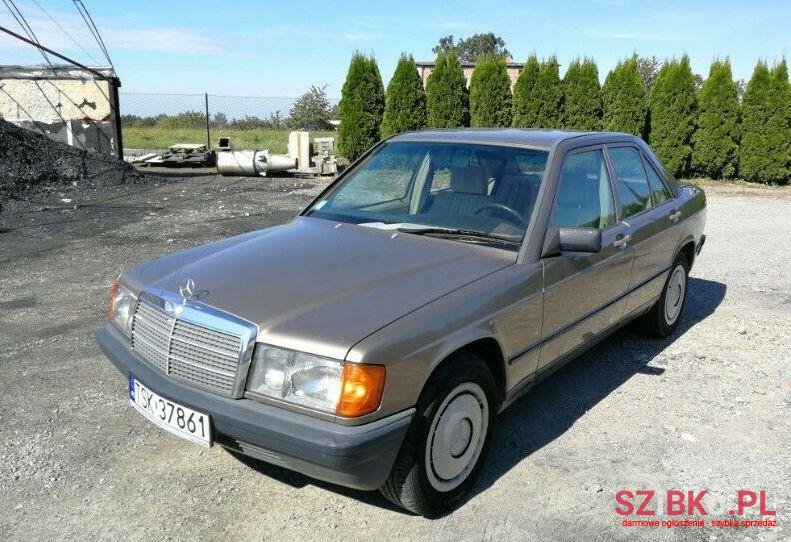1988' Mercedes-Benz 190 photo #1