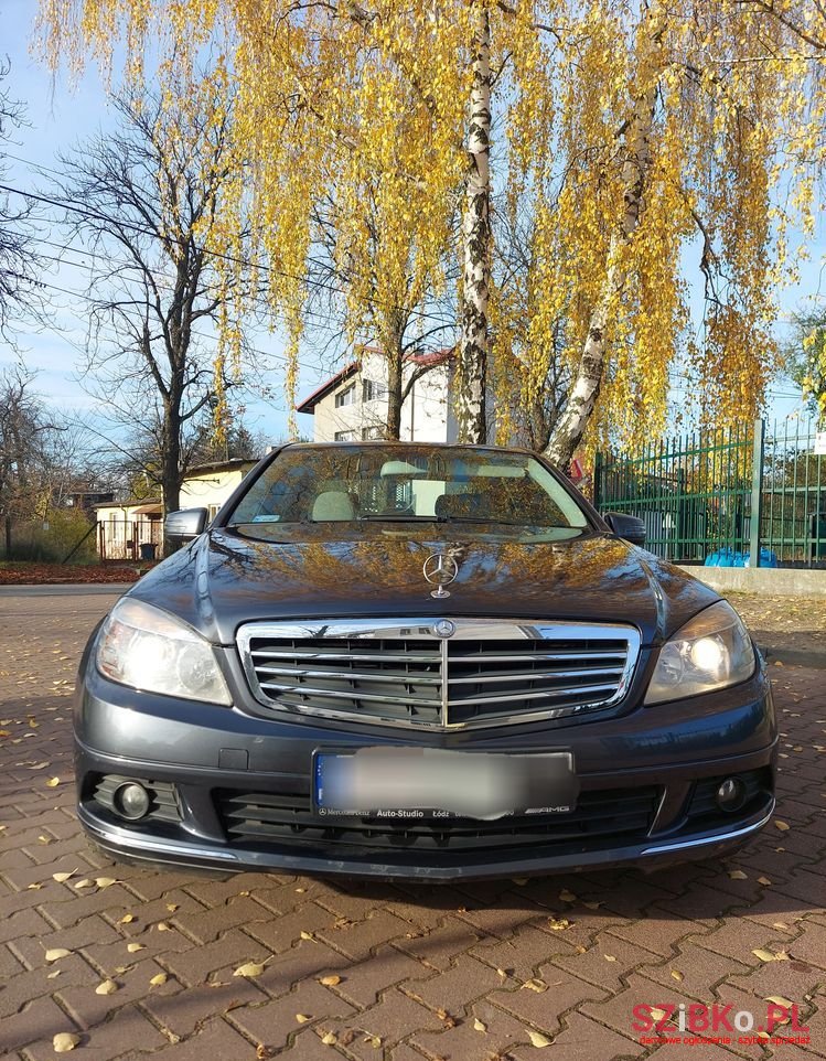 2009' Mercedes-Benz C-Class photo #3
