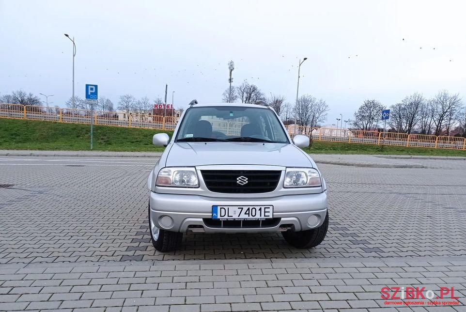 2003' Suzuki Grand Vitara photo #1
