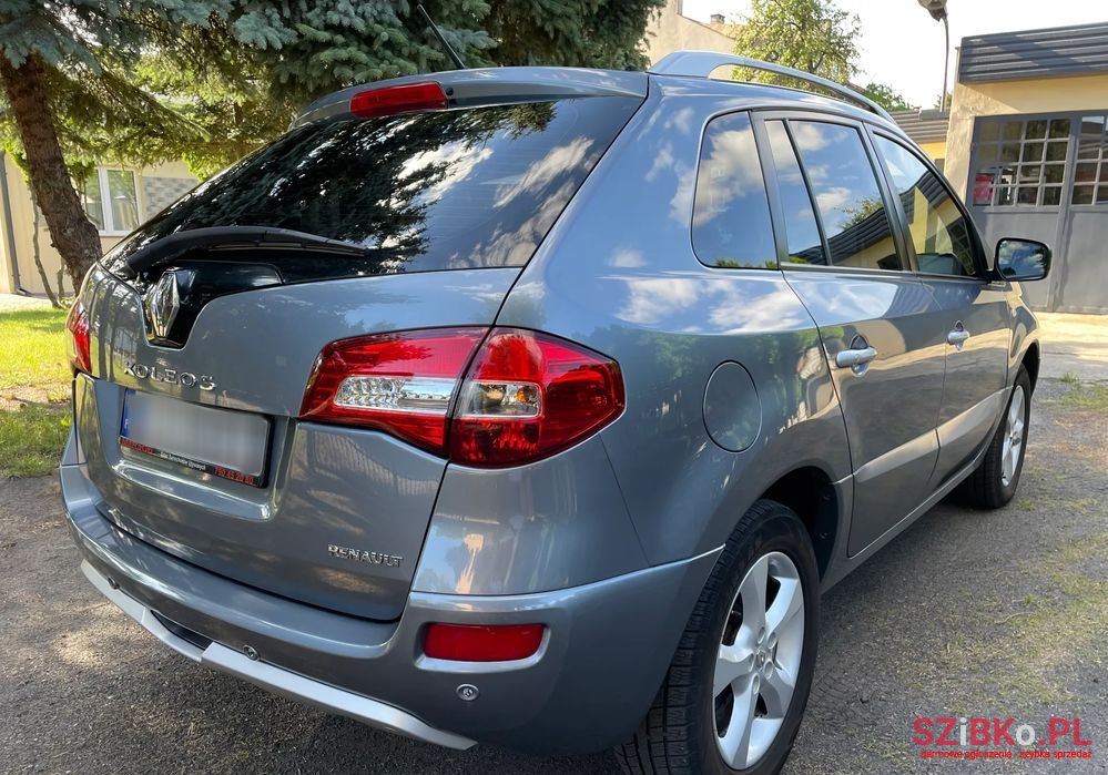 2008' Renault Koleos photo #4