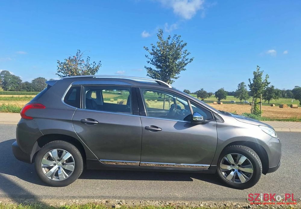 2016' Peugeot 2008 photo #3