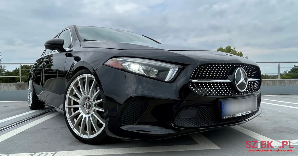 2019' Mercedes-Benz A-Class photo #2