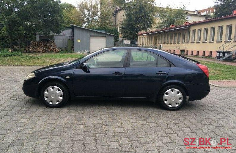 2002' Nissan Primera photo #1