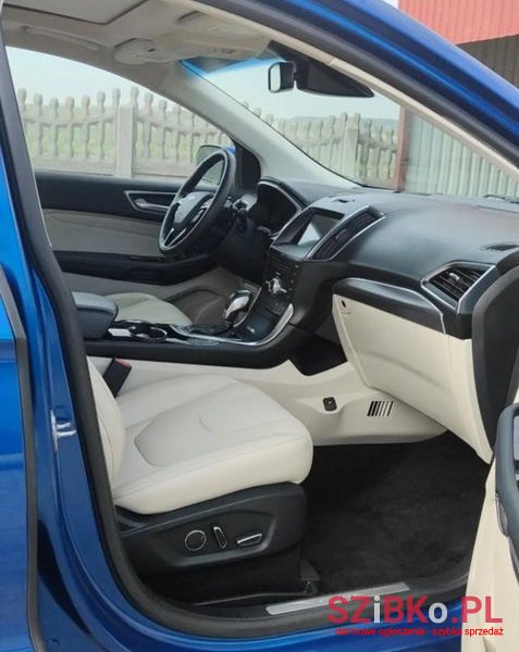 2018' Ford Edge photo #3