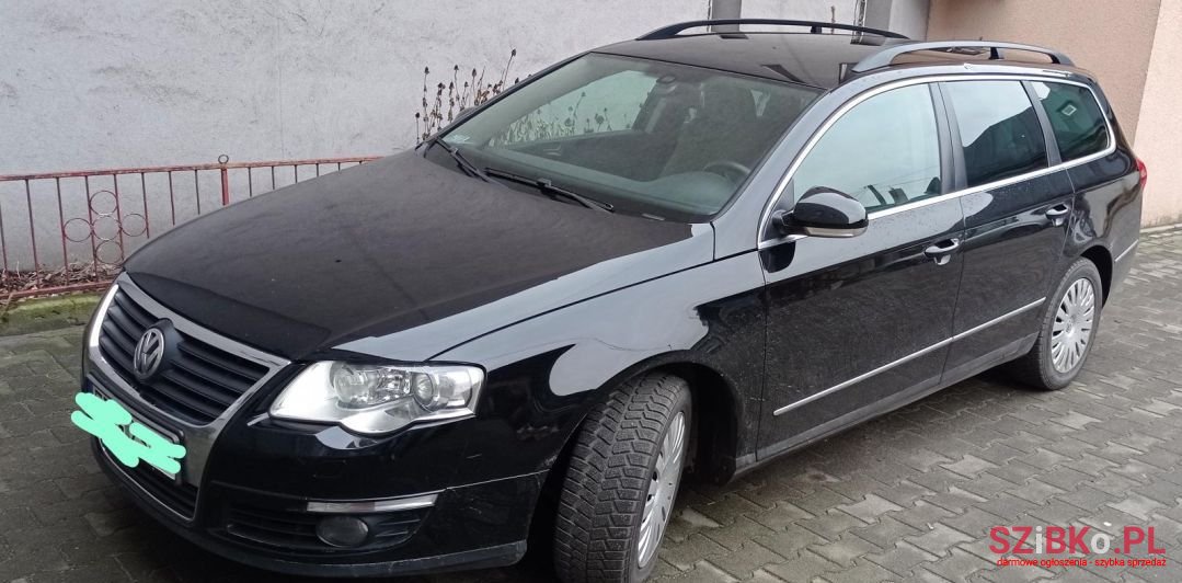 2006' Volkswagen Passat photo #2
