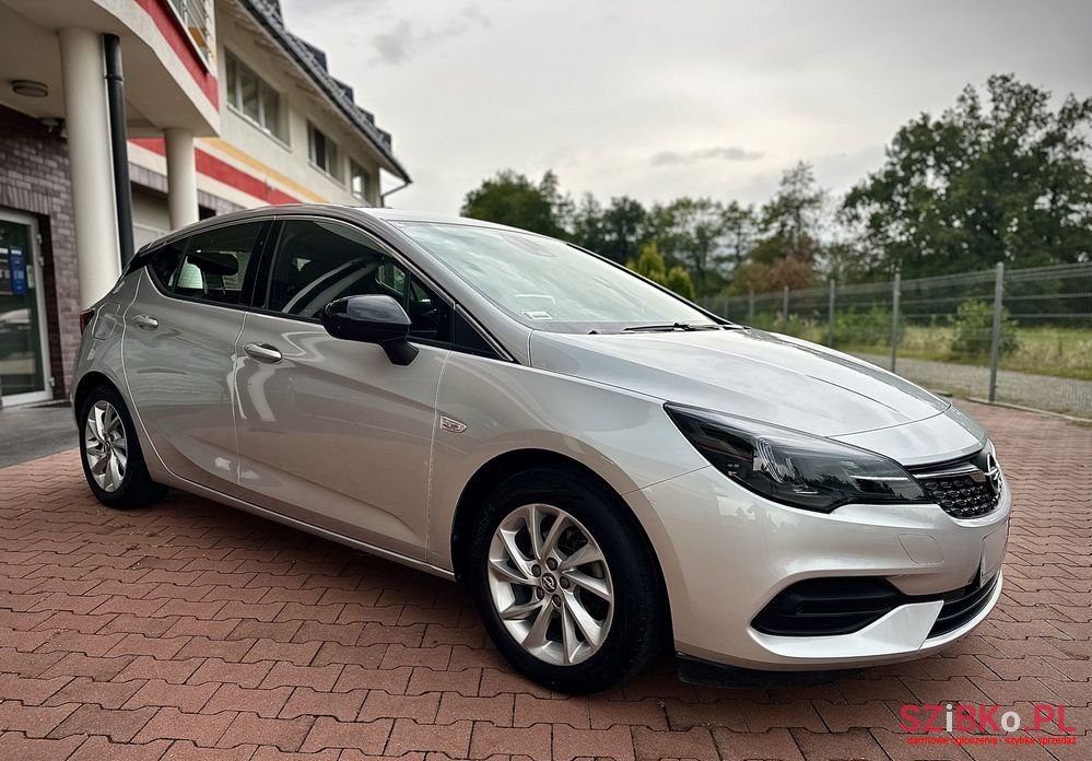 2021' Opel Astra V 1.2 T Elegance S&S photo #1