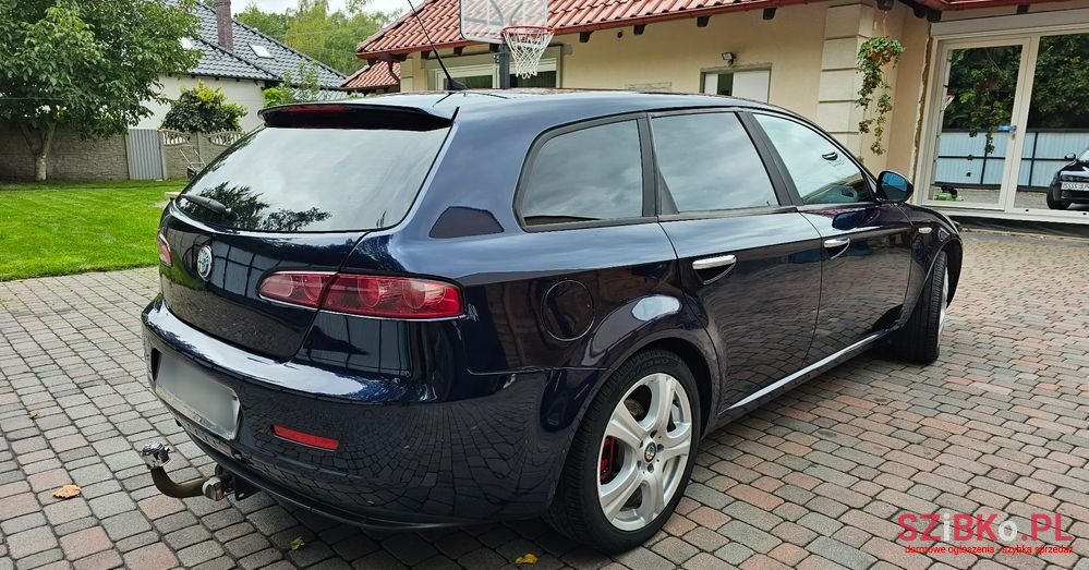 2005' Alfa Romeo 159 photo #4