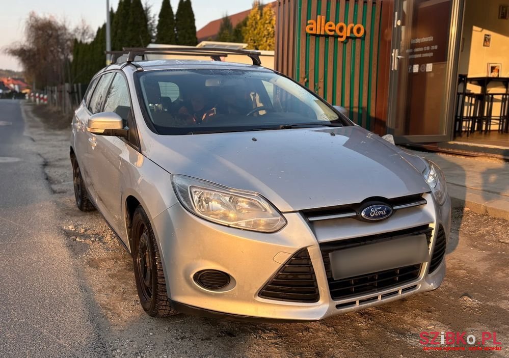 2012' Ford Focus photo #1