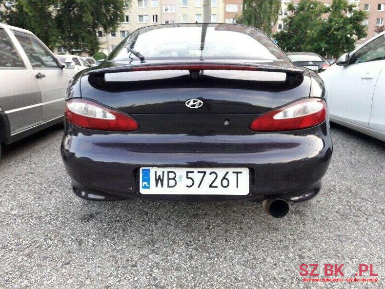 1997' Hyundai Coupe photo #3