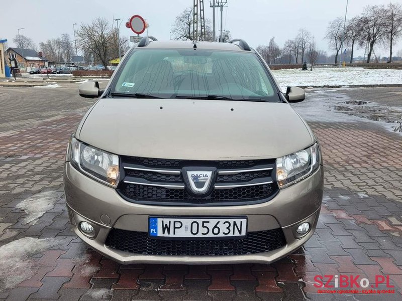 2014' Dacia Logan photo #2