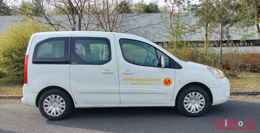 2010' Citroen Berlingo 1.6 Vti Multispace photo #3