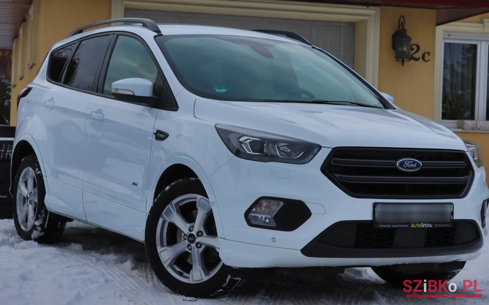 2017' Ford Kuga 2.0 Tdci 4X4 St-Line photo #2
