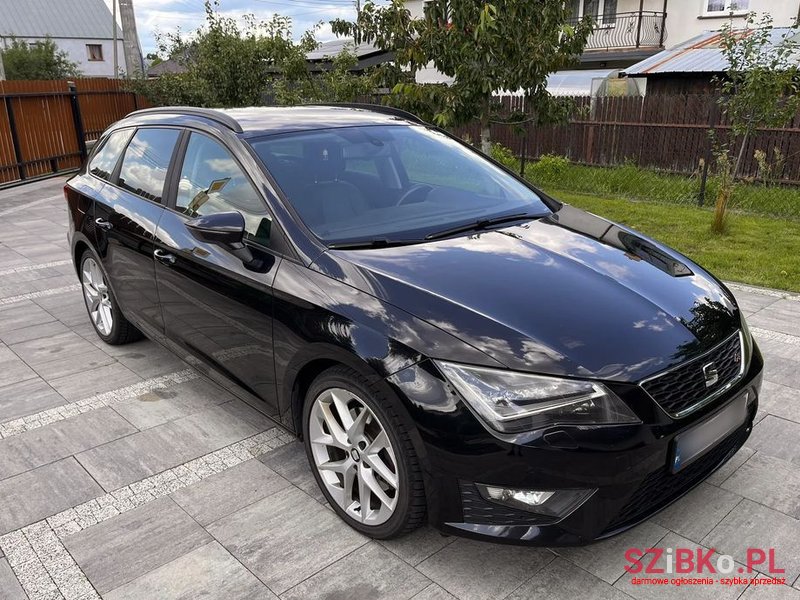 2014' SEAT Leon photo #5