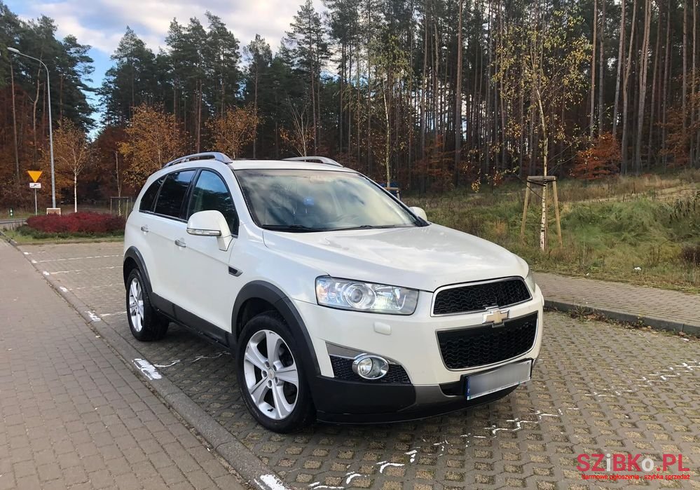 2011' Chevrolet Captiva 2.2 D Ltz photo #1
