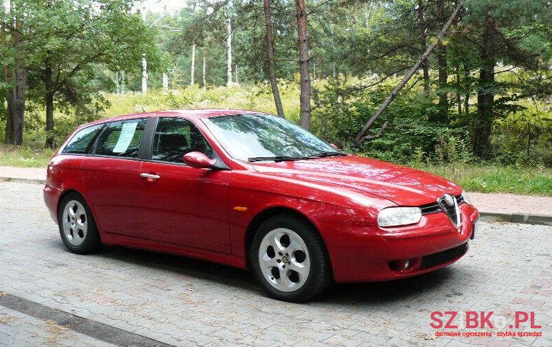 2002' Alfa Romeo 156 photo #1