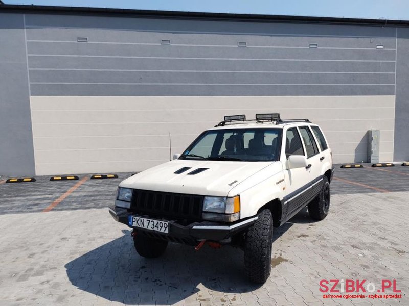 1995' Jeep Grand Cherokee photo #2