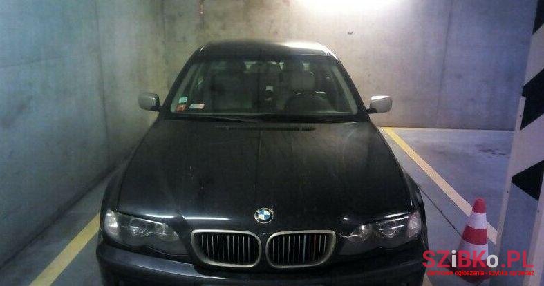2002' BMW 318 photo #1