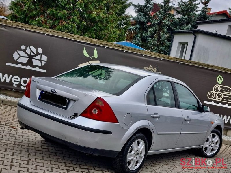 2001' Ford Mondeo 1.8 Ghia photo #3