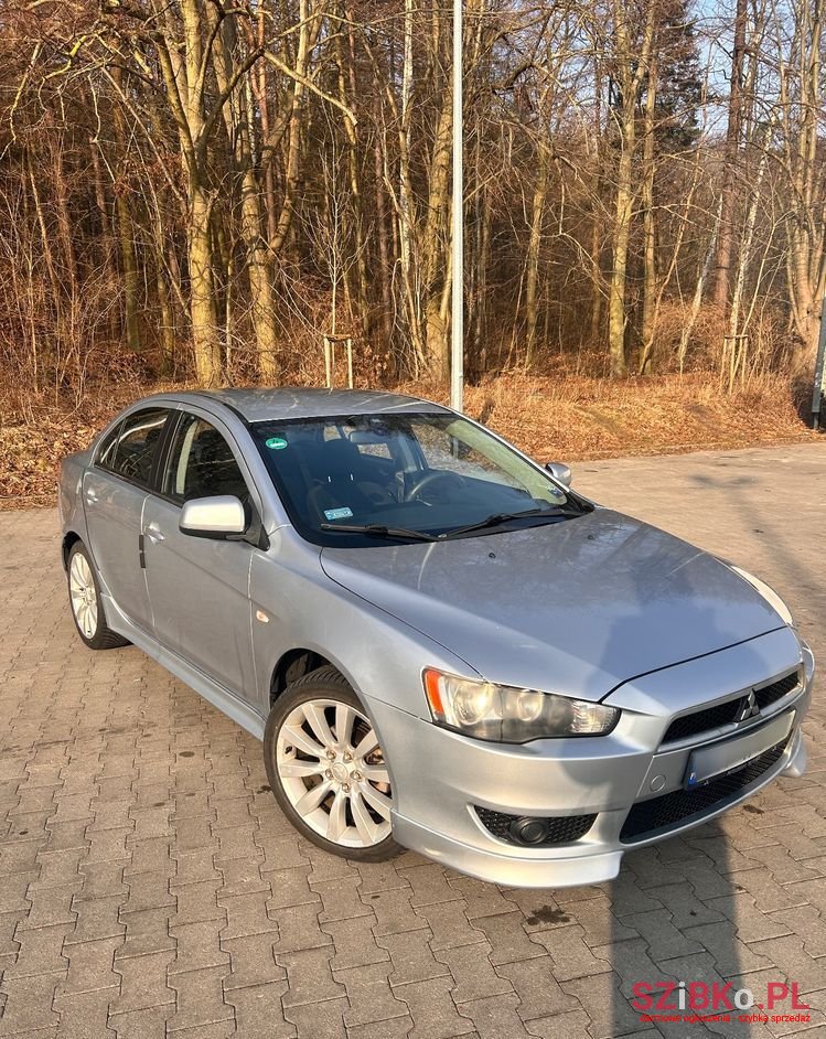 2010' Mitsubishi Lancer 1.8 Intense Cvt photo #5