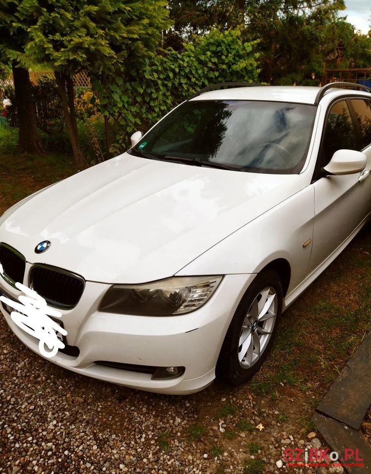 2008' BMW 3 Series 318D photo #1