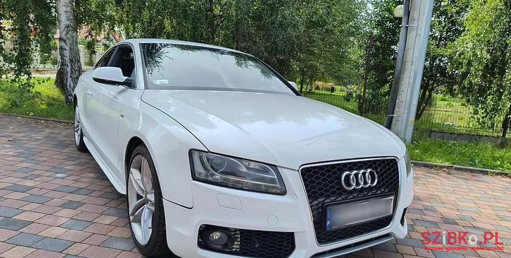 2010' Audi A5 2.0 Tfsi photo #2