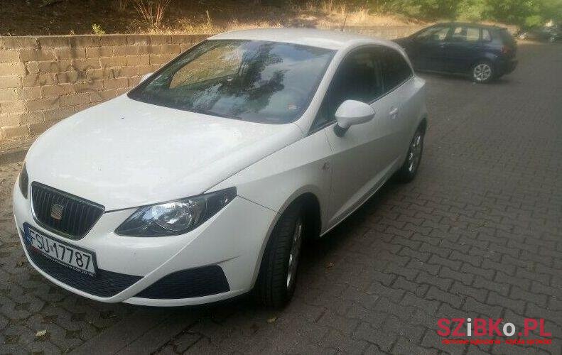 2009' SEAT Ibiza photo #2