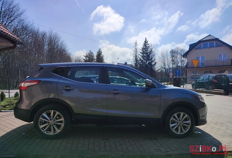 2014' Nissan Qashqai photo #2