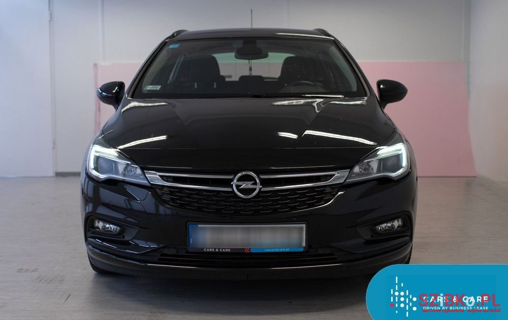 2019' Opel Astra photo #2