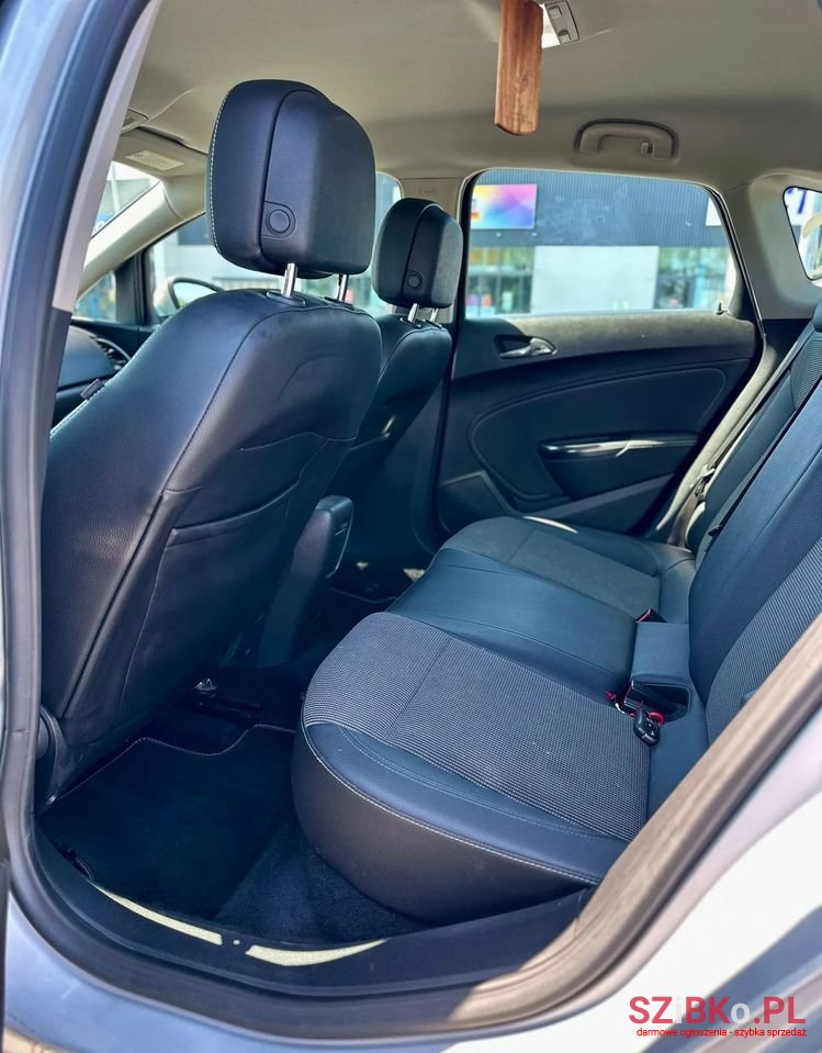 2010' Opel Astra Iv 1.7 Cdti Enjoy photo #5