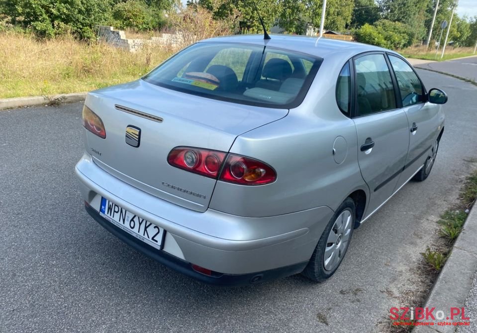 2003' SEAT Cordoba photo #6