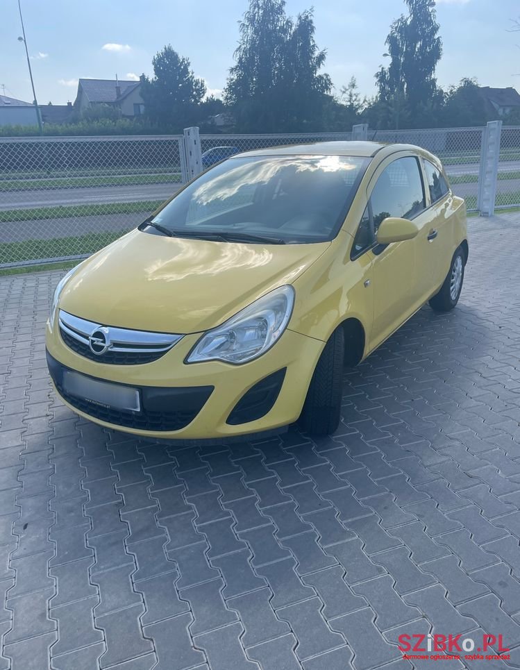 2012' Opel Corsa photo #5
