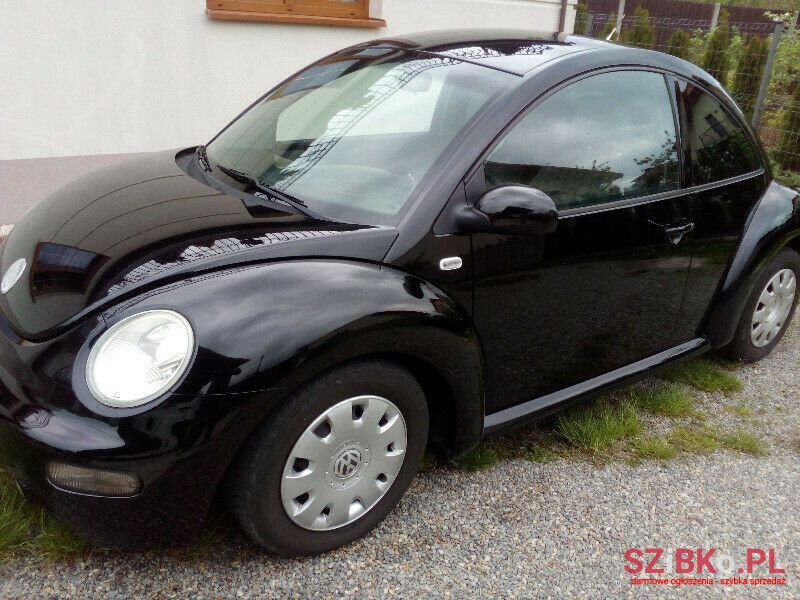 2001' Volkswagen New Beetle photo #6
