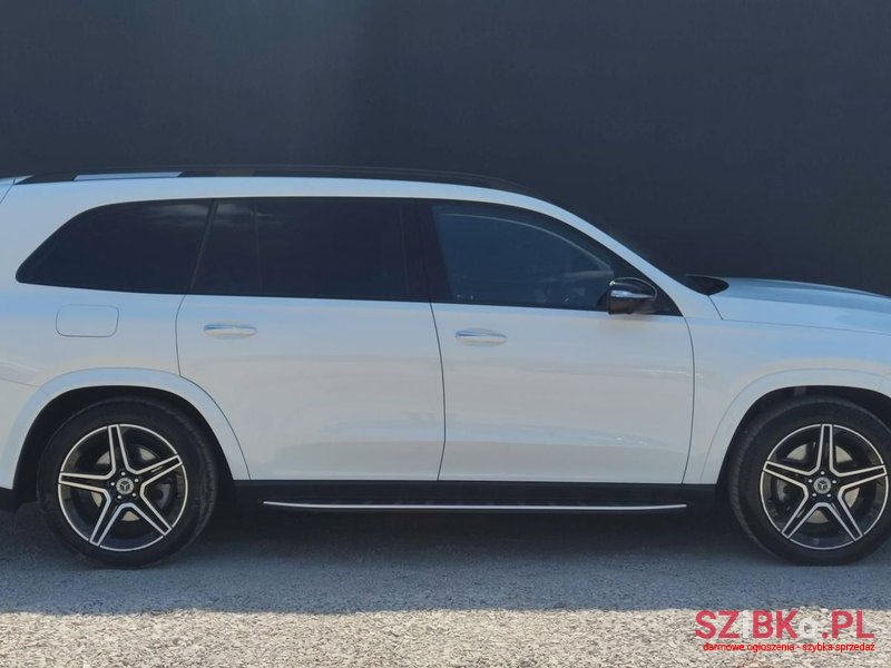 2022' Mercedes-Benz GLS photo #5