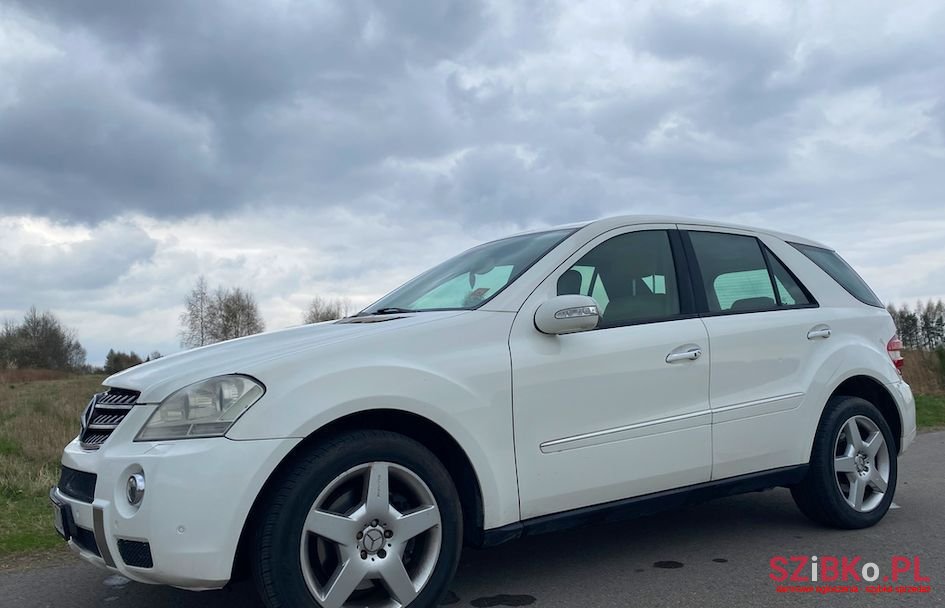 2005' Mercedes-Benz Ml photo #4