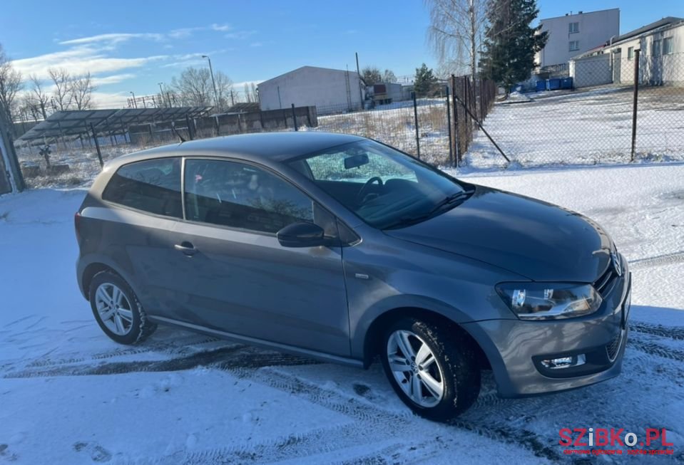 2012' Volkswagen Polo photo #1