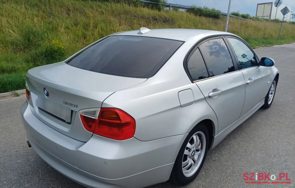 2006' BMW 3 Series 320I photo #5