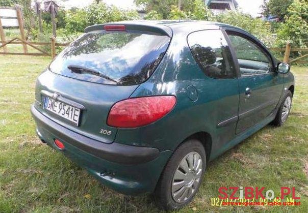 2001' Peugeot 206 photo #1