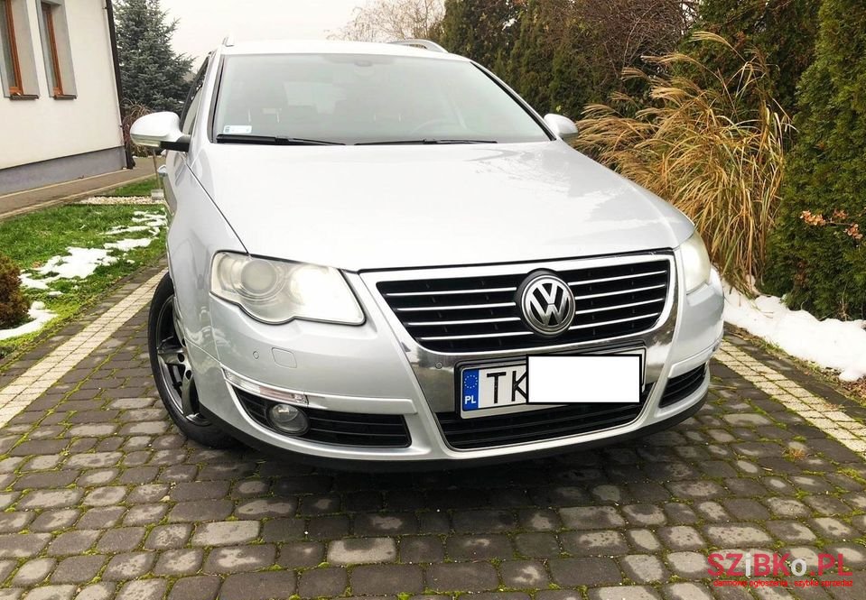 2007' Volkswagen Passat photo #1