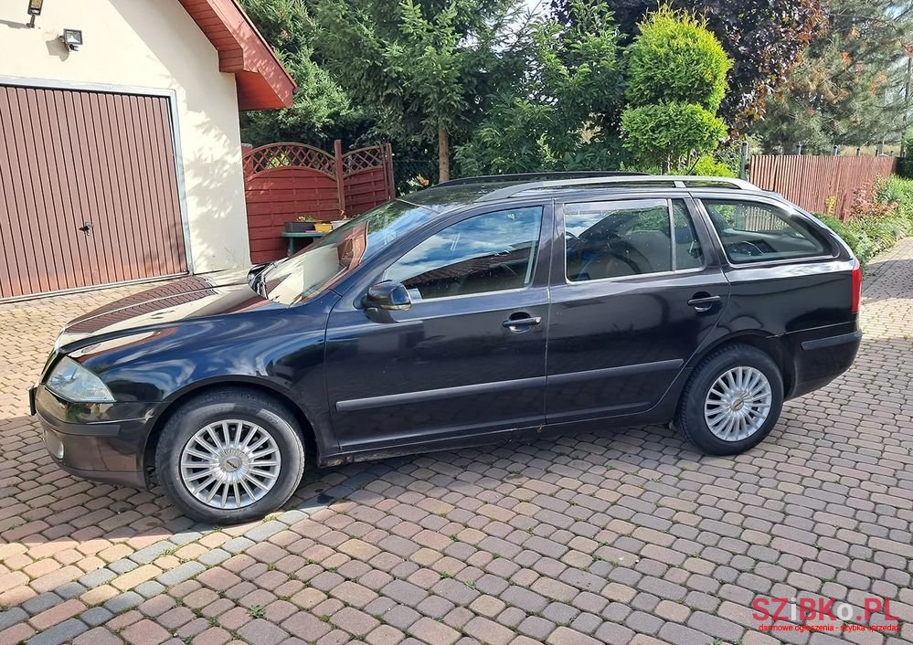 2006' Skoda Octavia photo #1